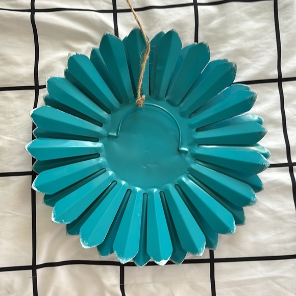 Flower Wall Decoration - Picture 2 of 2